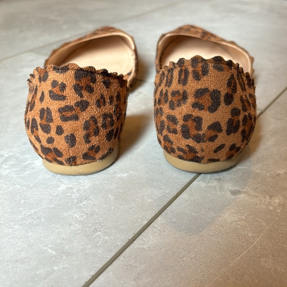 Restricted Leopard Print Open-Sided Flats, Women’s Size 7 - Picture 4 of 6